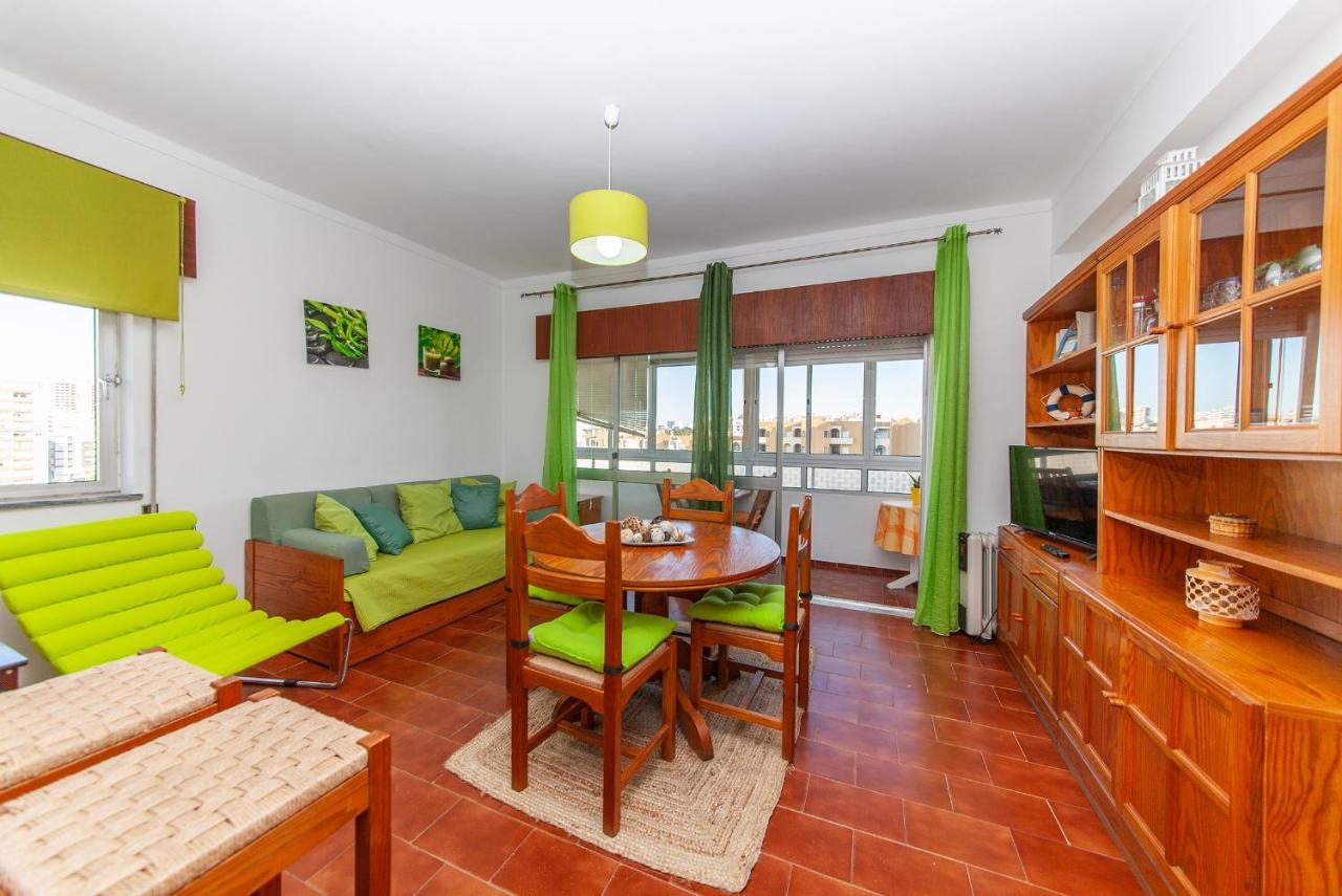 A70 - Panorama Flat In Portimao Appartamento Esterno foto